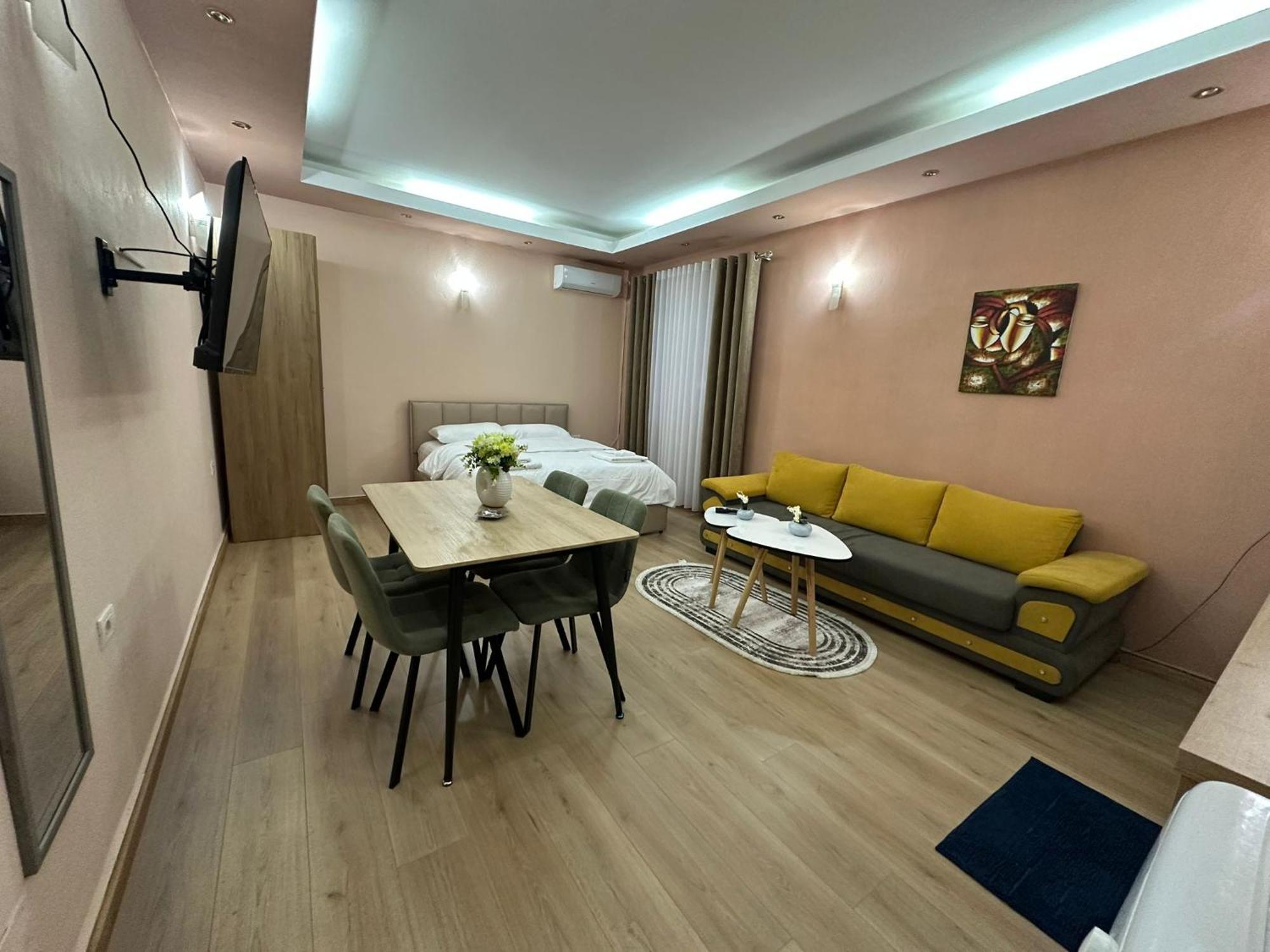Adora Apartment Tirana Zewnętrze zdjęcie